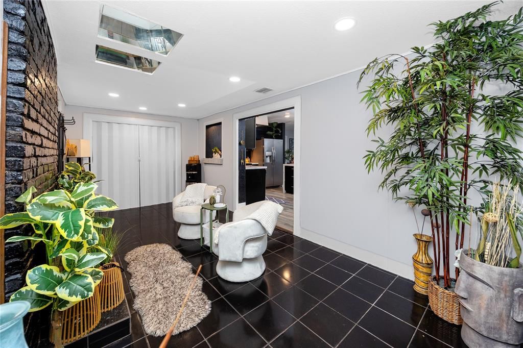 For Sale: $589,000 (4 beds, 2 baths, 1648 Square Feet)