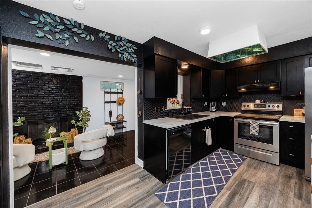 For Sale: $589,000 (4 beds, 2 baths, 1648 Square Feet)