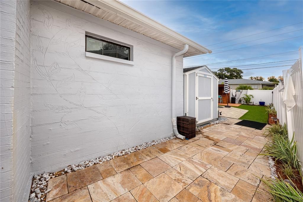 For Sale: $589,000 (4 beds, 2 baths, 1648 Square Feet)