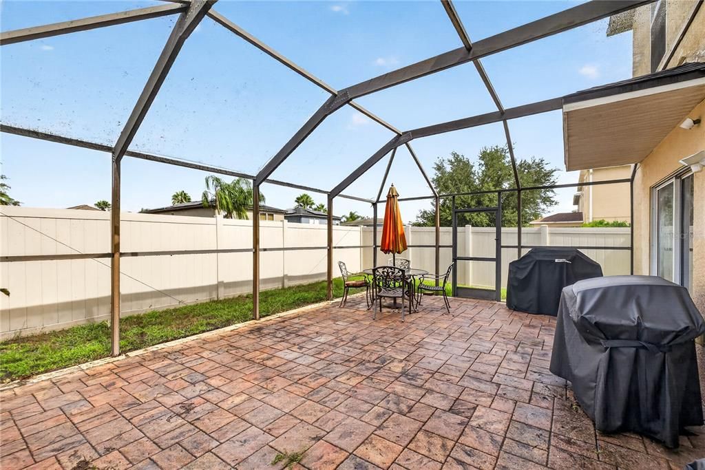 En Venta: $500,000 (4 camas, 2 baños, 2652 Pies cuadrados)