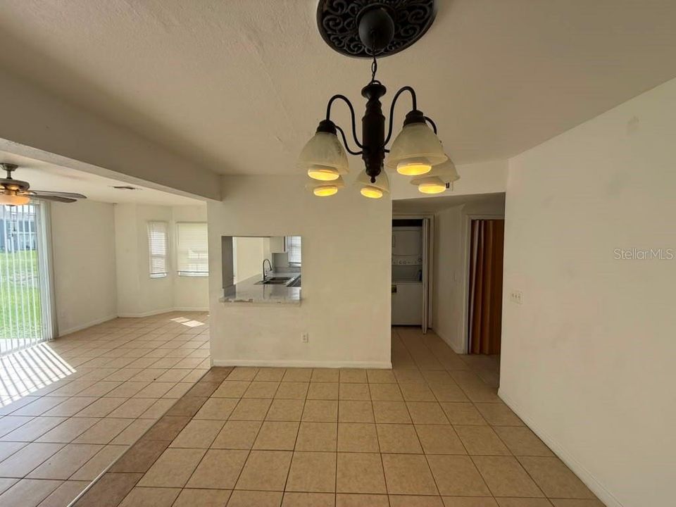 В аренду: $1,750 (3 спален, 2 ванн, 1638 Квадратных фут)