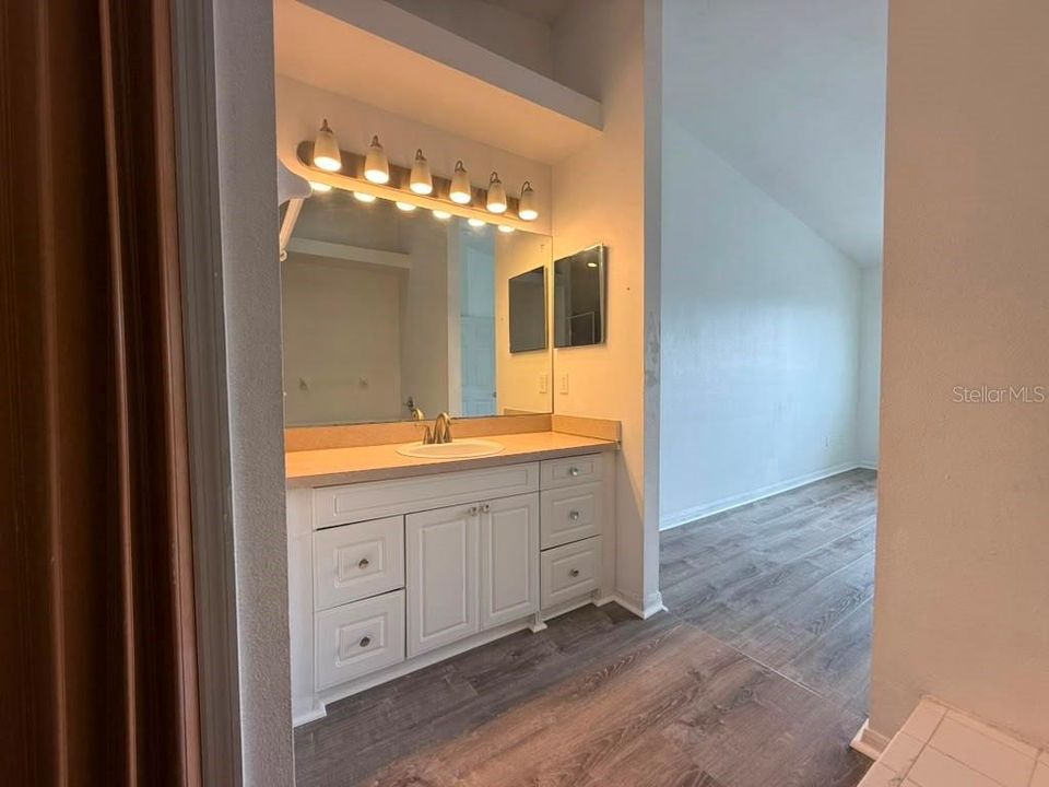 В аренду: $1,750 (3 спален, 2 ванн, 1638 Квадратных фут)