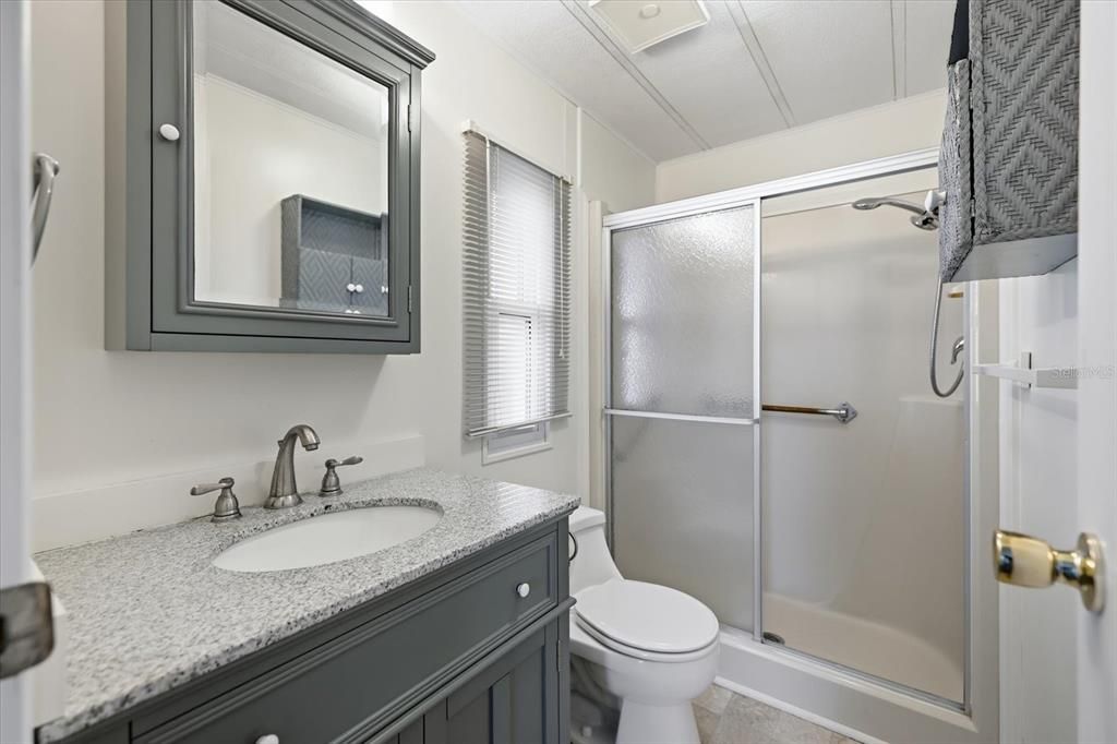 For Sale: $119,000 (2 beds, 2 baths, 959 Square Feet)
