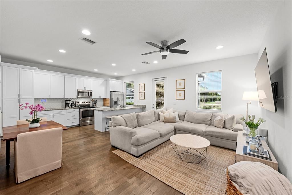 For Rent: $3,250 (3 beds, 2 baths, 1527 Square Feet)