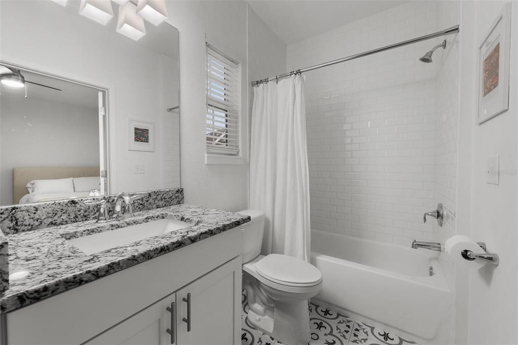 For Rent: $3,250 (3 beds, 2 baths, 1527 Square Feet)