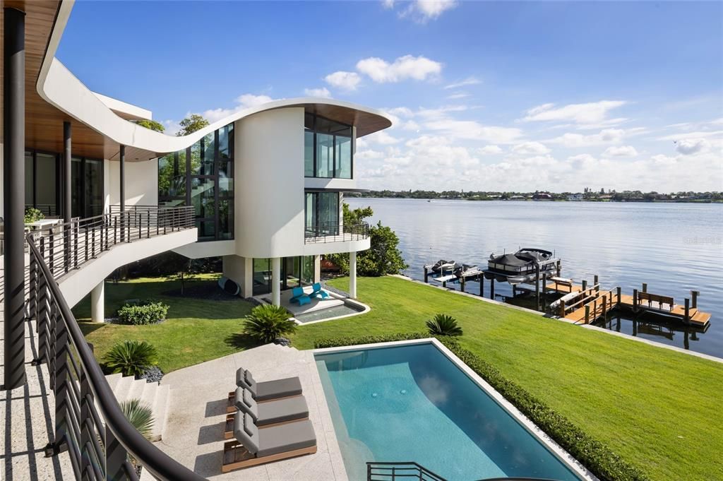 На продажу: $12,650,000 (4 спален, 4 ванн, 4209 Квадратных фут)