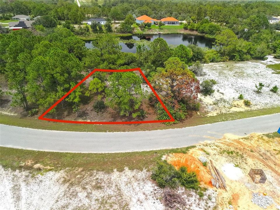На продажу: $39,000 (0.22 acres)
