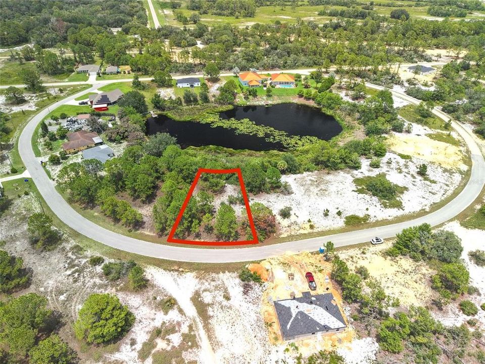 На продажу: $39,000 (0.22 acres)