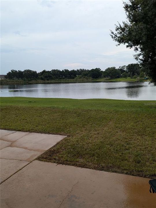For Rent: $2,100 (4 beds, 2 baths, 1455 Square Feet)