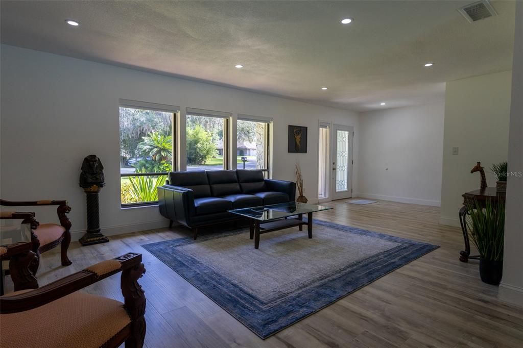 For Sale: $599,000 (3 beds, 2 baths, 2031 Square Feet)