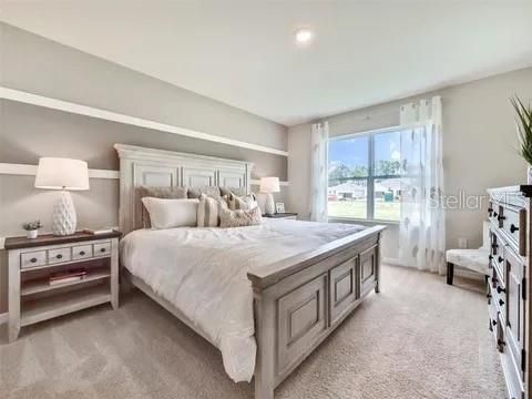 For Rent: $2,400 (4 beds, 2 baths, 1828 Square Feet)