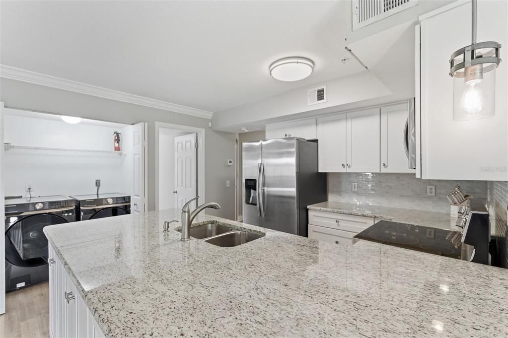 For Rent: $2,700 (3 beds, 2 baths, 1186 Square Feet)