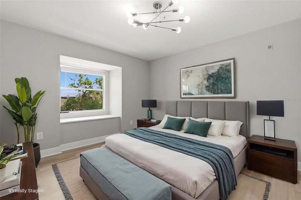 For Rent: $2,700 (3 beds, 2 baths, 1186 Square Feet)