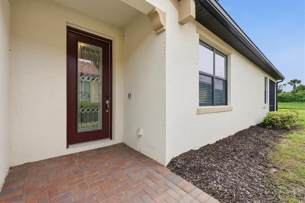 For Sale: $489,000 (2 beds, 2 baths, 1907 Square Feet)