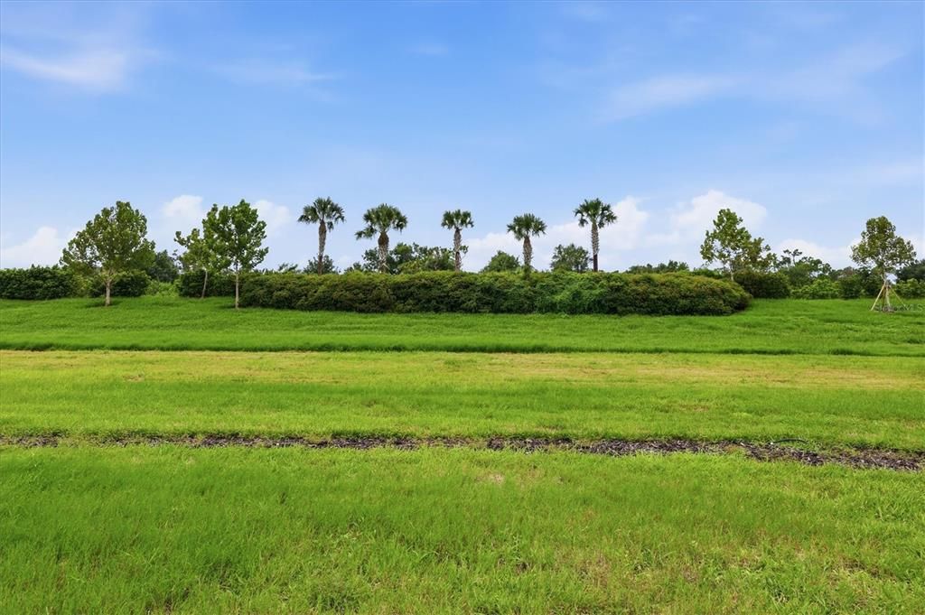 For Sale: $489,000 (2 beds, 2 baths, 1907 Square Feet)