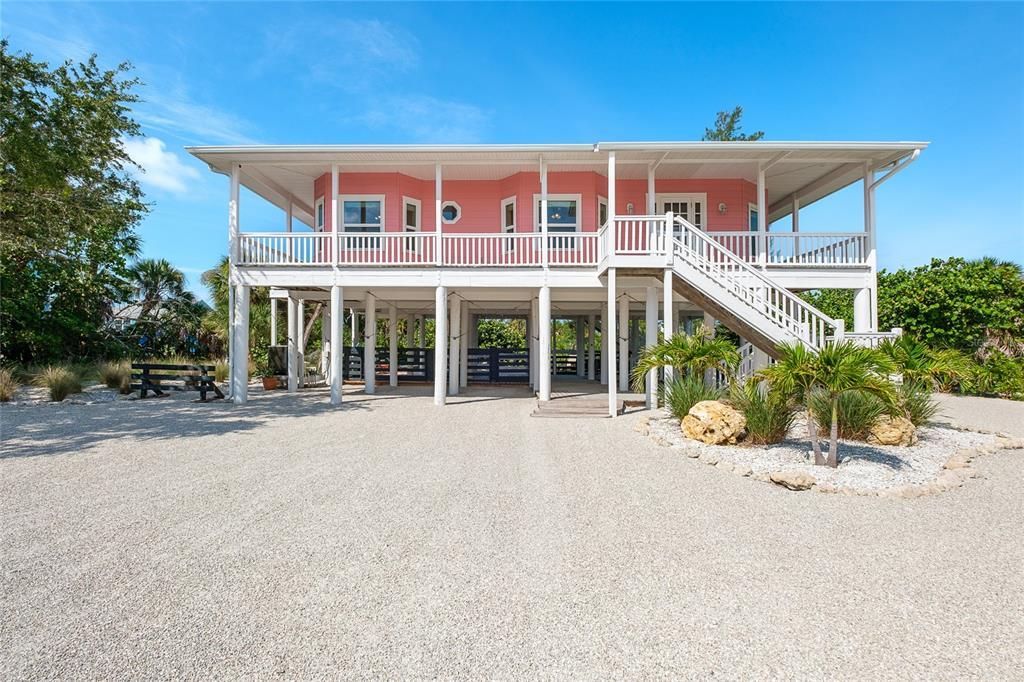 For Sale: $724,900 (3 beds, 2 baths, 1536 Square Feet)