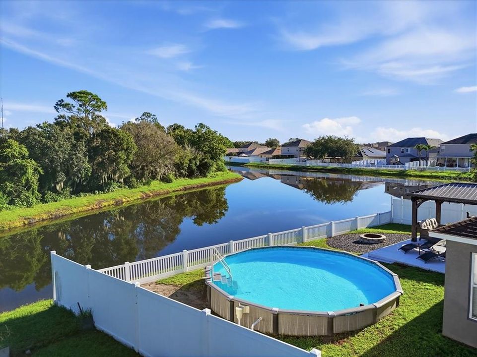 For Sale: $325,000 (4 beds, 2 baths, 1926 Square Feet)