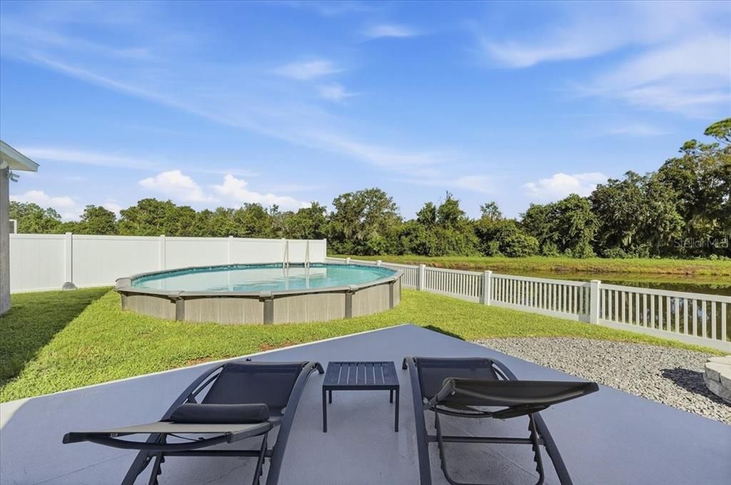 For Sale: $325,000 (4 beds, 2 baths, 1926 Square Feet)