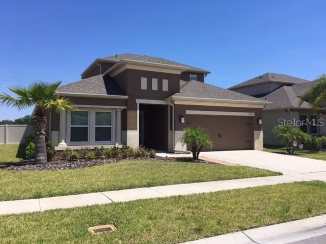 For Rent: $3,200 (4 beds, 3 baths, 2319 Square Feet)