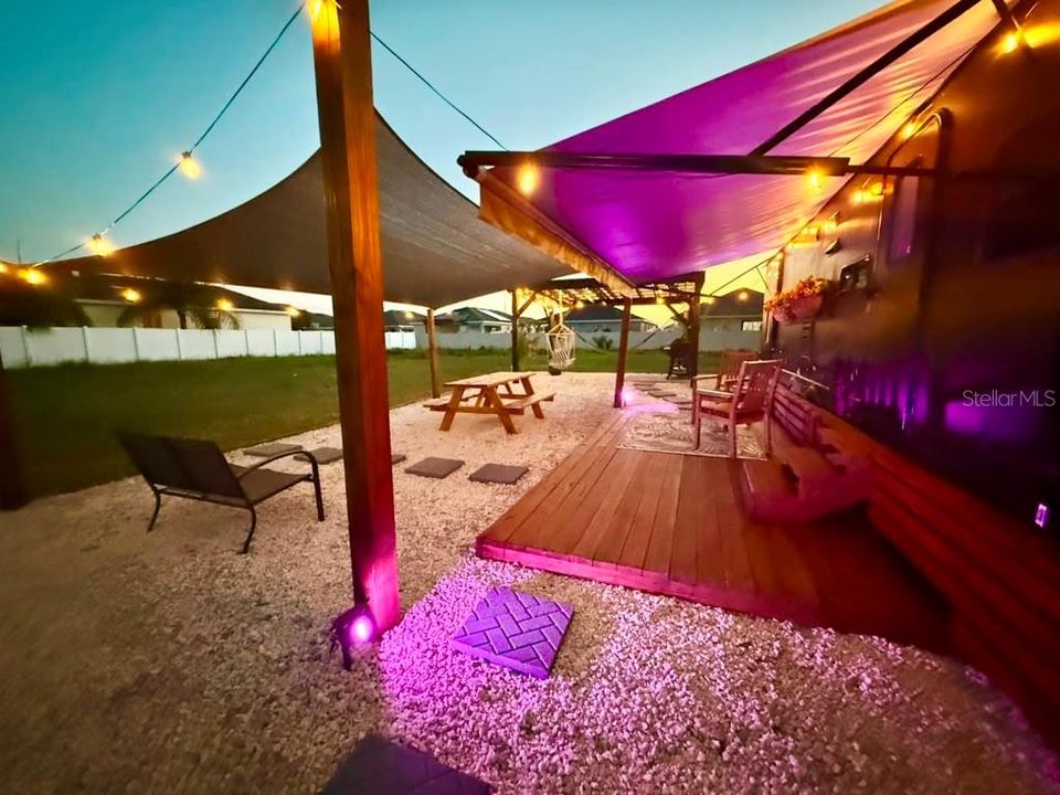 В аренду: $1,250 (2 спален, 1 ванн, 300 Квадратных фут)