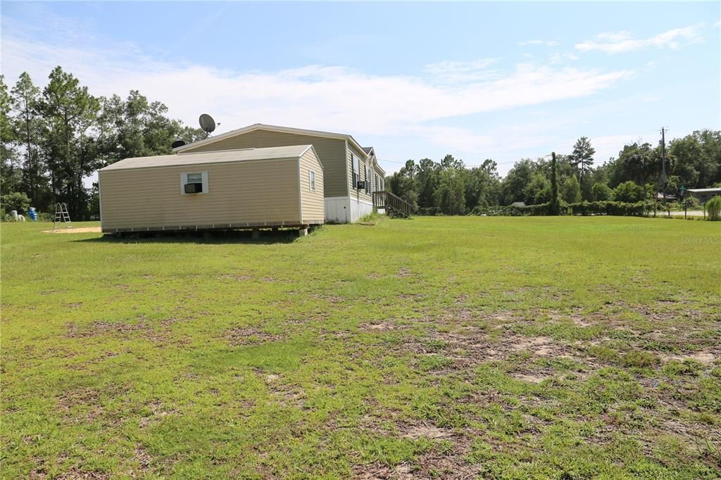 For Sale: $240,000 (3 beds, 2 baths, 1512 Square Feet)
