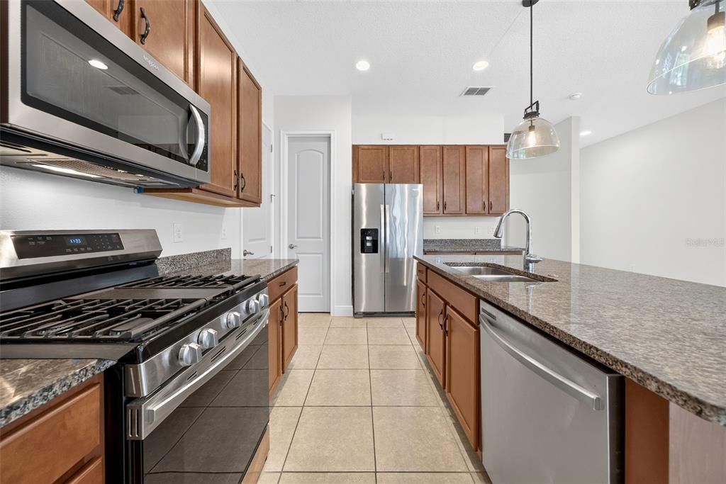 En Venta: $279,000 (2 camas, 2 baños, 1346 Pies cuadrados)