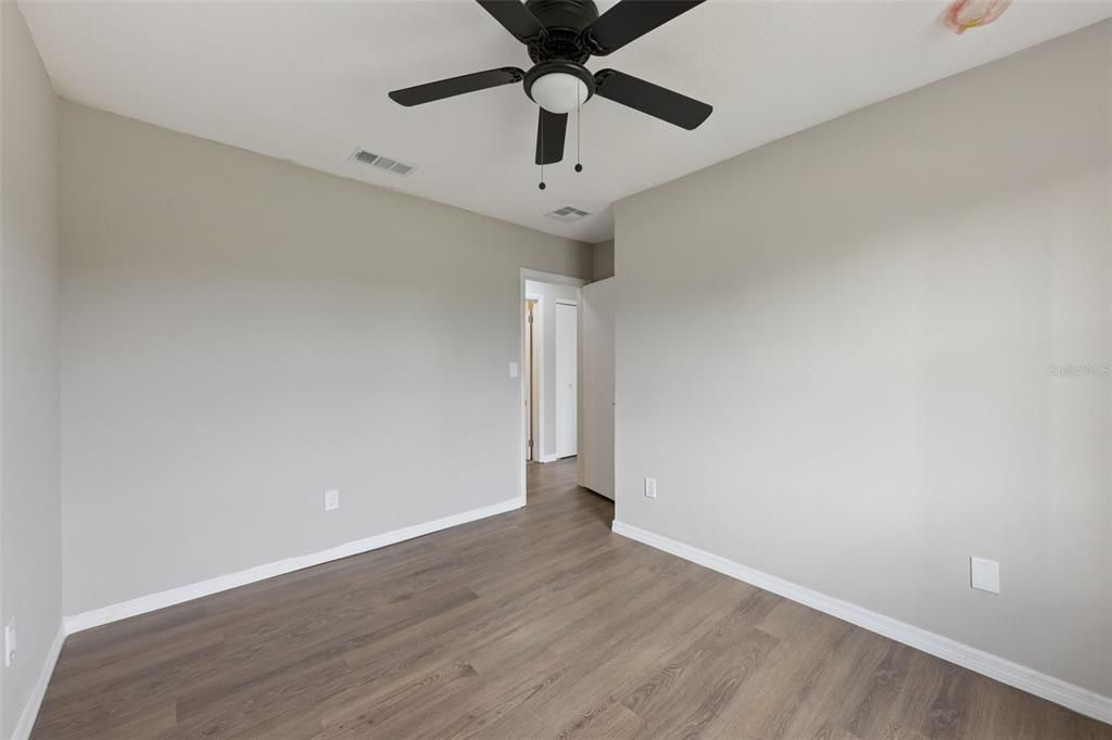 For Sale: $265,000 (2 beds, 2 baths, 1732 Square Feet)