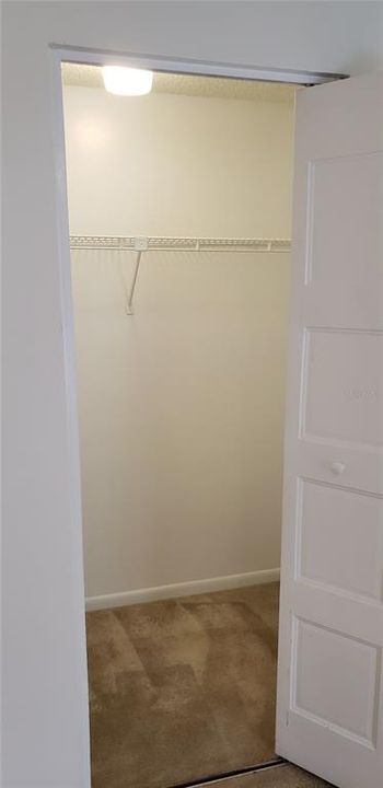 For Rent: $2,095 (3 beds, 2 baths, 1407 Square Feet)