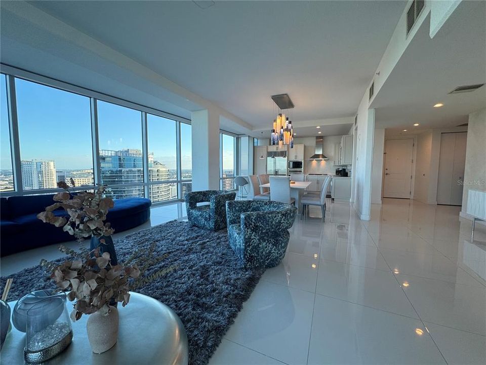 For Rent: $9,990 (4 beds, 3 baths, 3172 Square Feet)