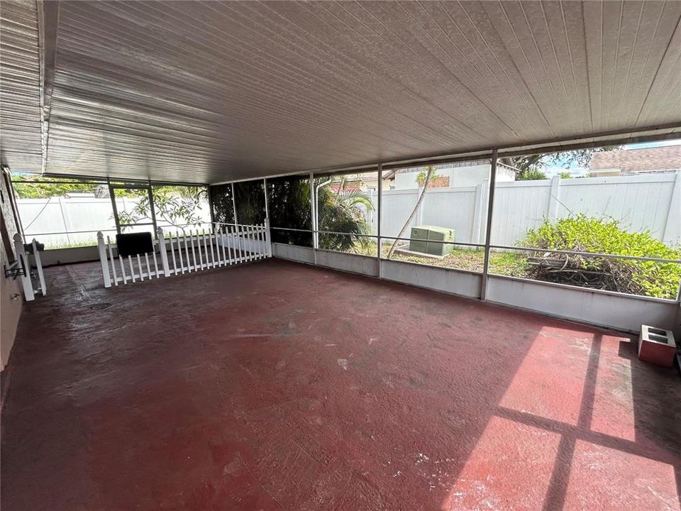 For Rent: $2,400 (3 beds, 2 baths, 1291 Square Feet)