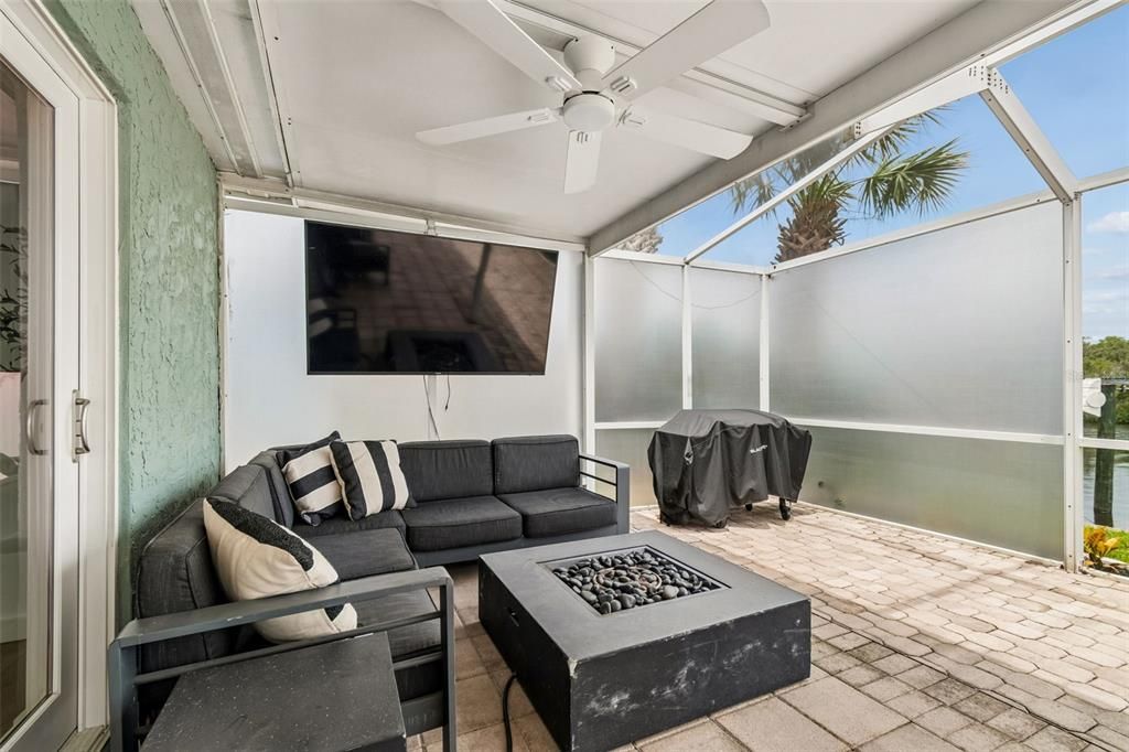 Active With Contract: $459,900 (4 beds, 3 baths, 1761 Square Feet)