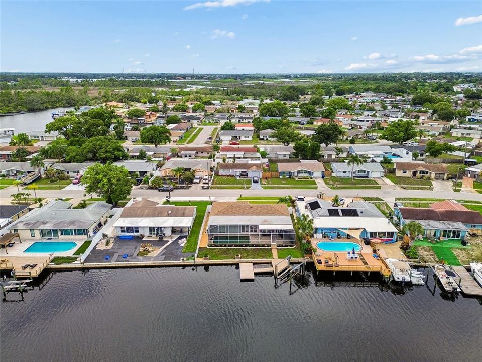 Active With Contract: $459,900 (4 beds, 3 baths, 1761 Square Feet)