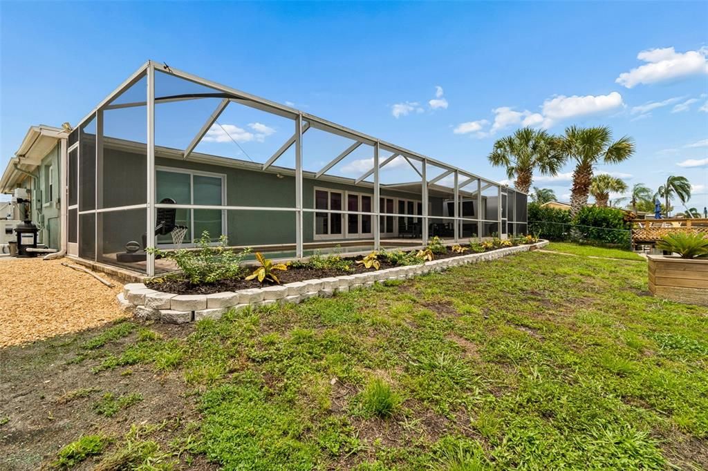 Active With Contract: $459,900 (4 beds, 3 baths, 1761 Square Feet)