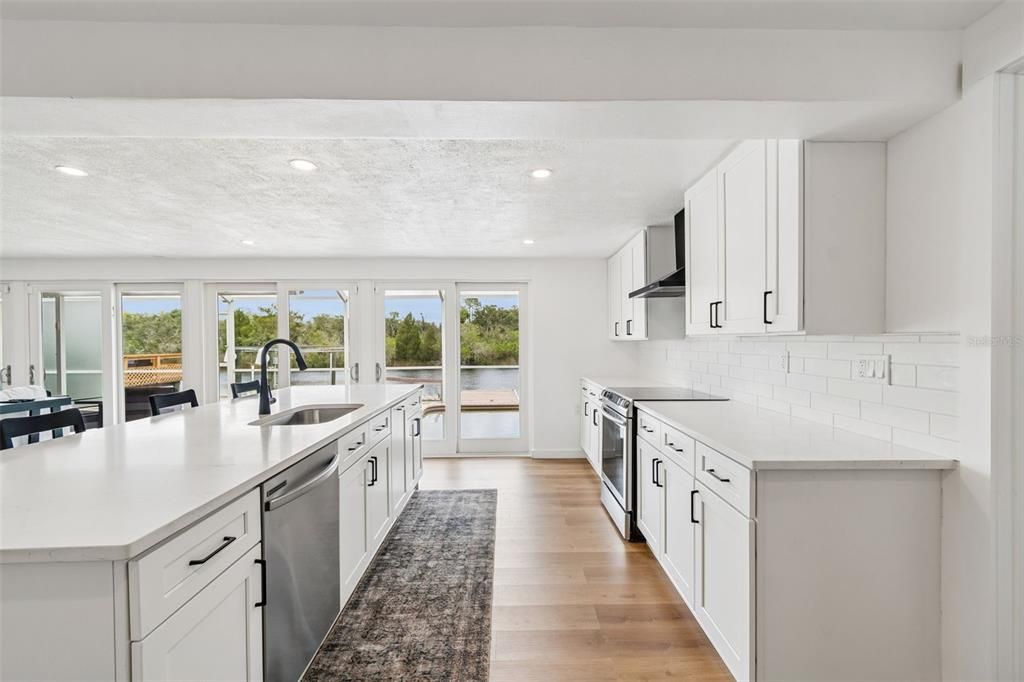 Active With Contract: $459,900 (4 beds, 3 baths, 1761 Square Feet)