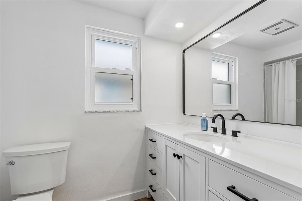 Active With Contract: $459,900 (4 beds, 3 baths, 1761 Square Feet)