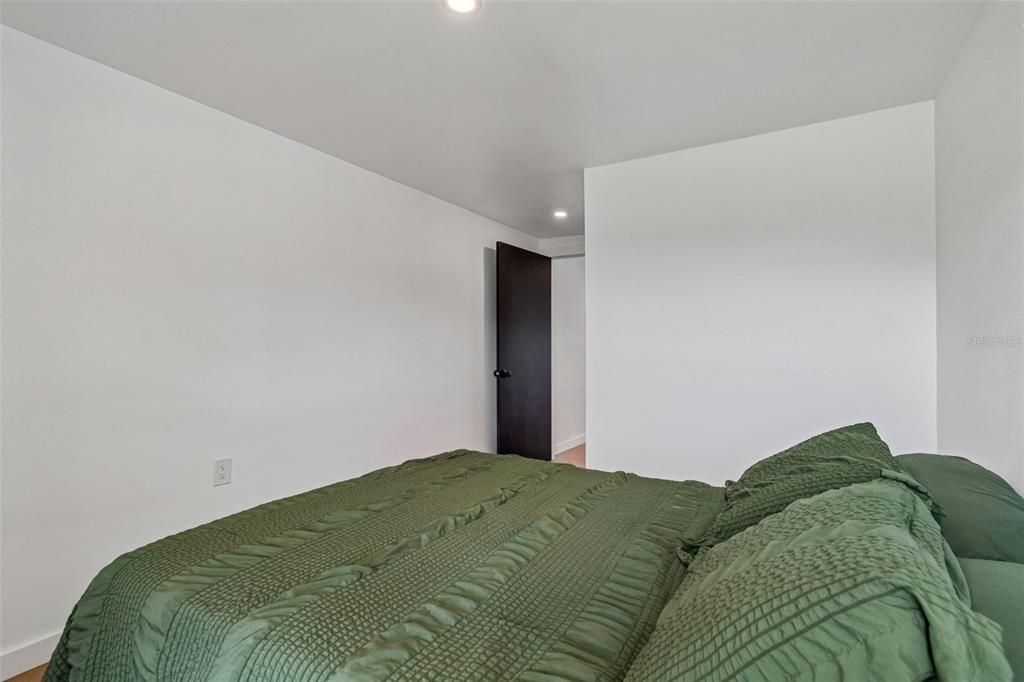 Active With Contract: $459,900 (4 beds, 3 baths, 1761 Square Feet)