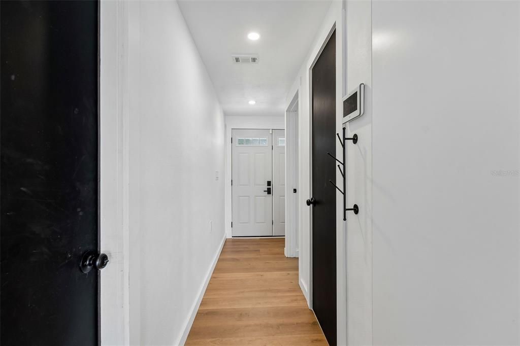 Active With Contract: $459,900 (4 beds, 3 baths, 1761 Square Feet)