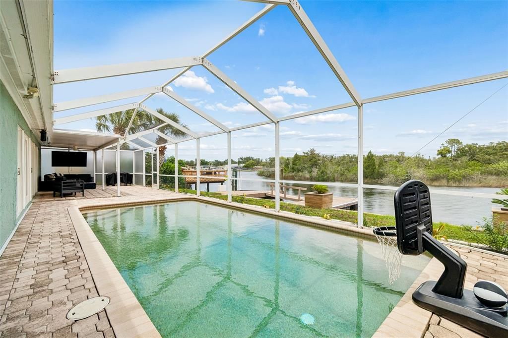Active With Contract: $459,900 (4 beds, 3 baths, 1761 Square Feet)