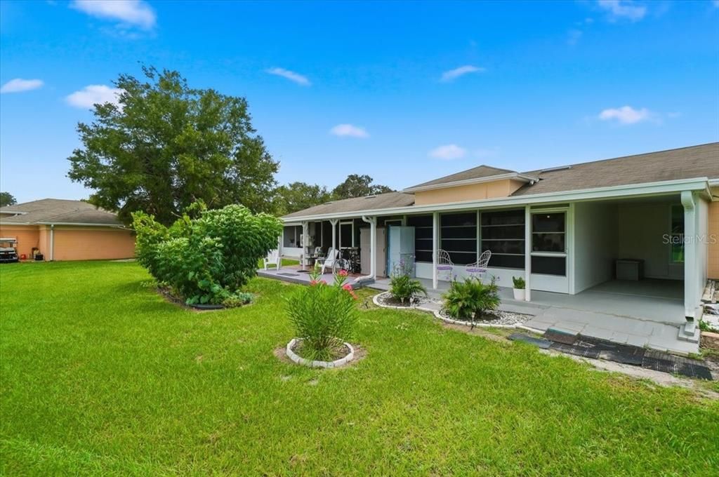 For Sale: $110,000 (1 beds, 1 baths, 648 Square Feet)