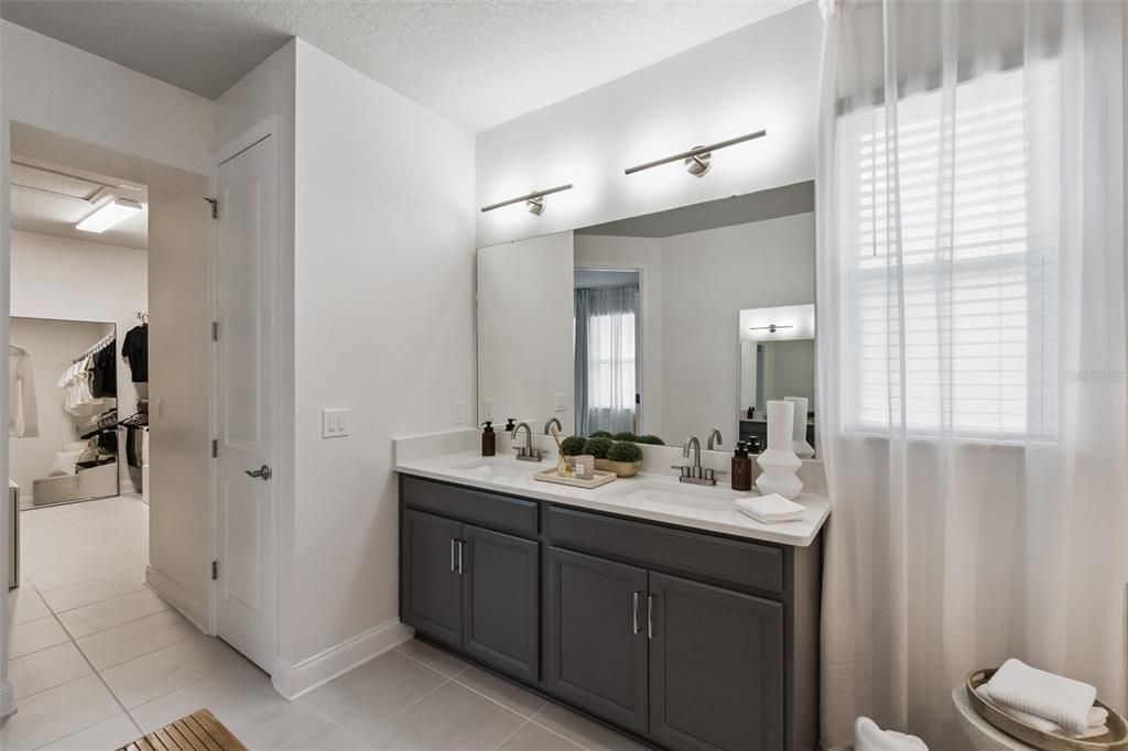For Sale: $629,900 (3 beds, 2 baths, 1589 Square Feet)