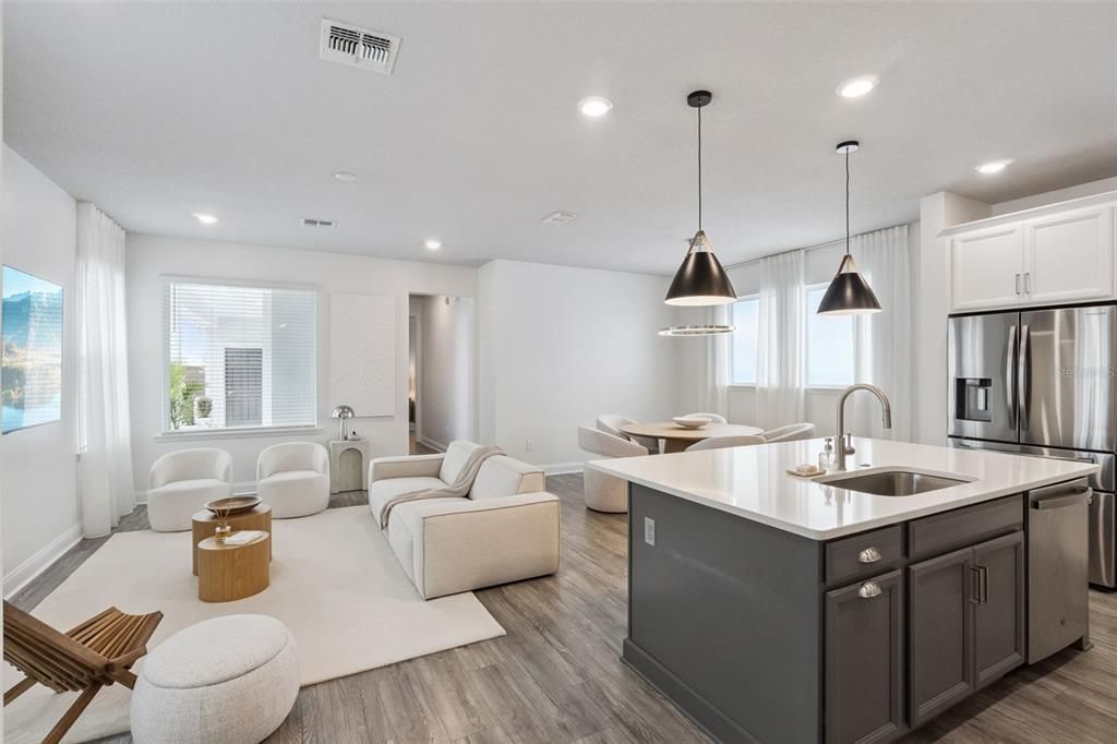 For Sale: $629,900 (3 beds, 2 baths, 1589 Square Feet)