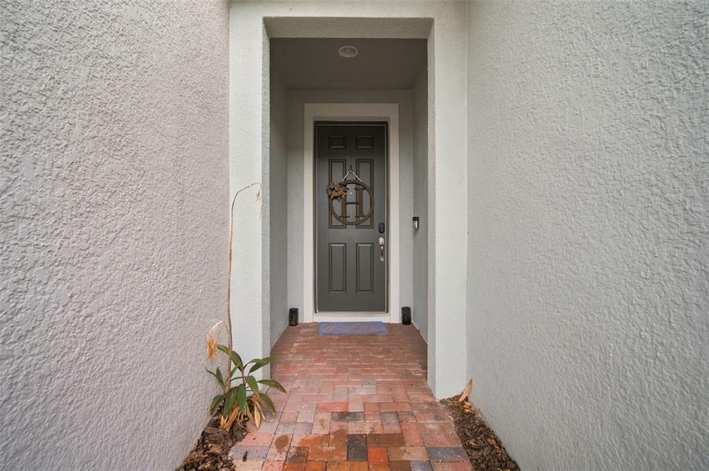 For Sale: $249,000 (3 beds, 2 baths, 1617 Square Feet)