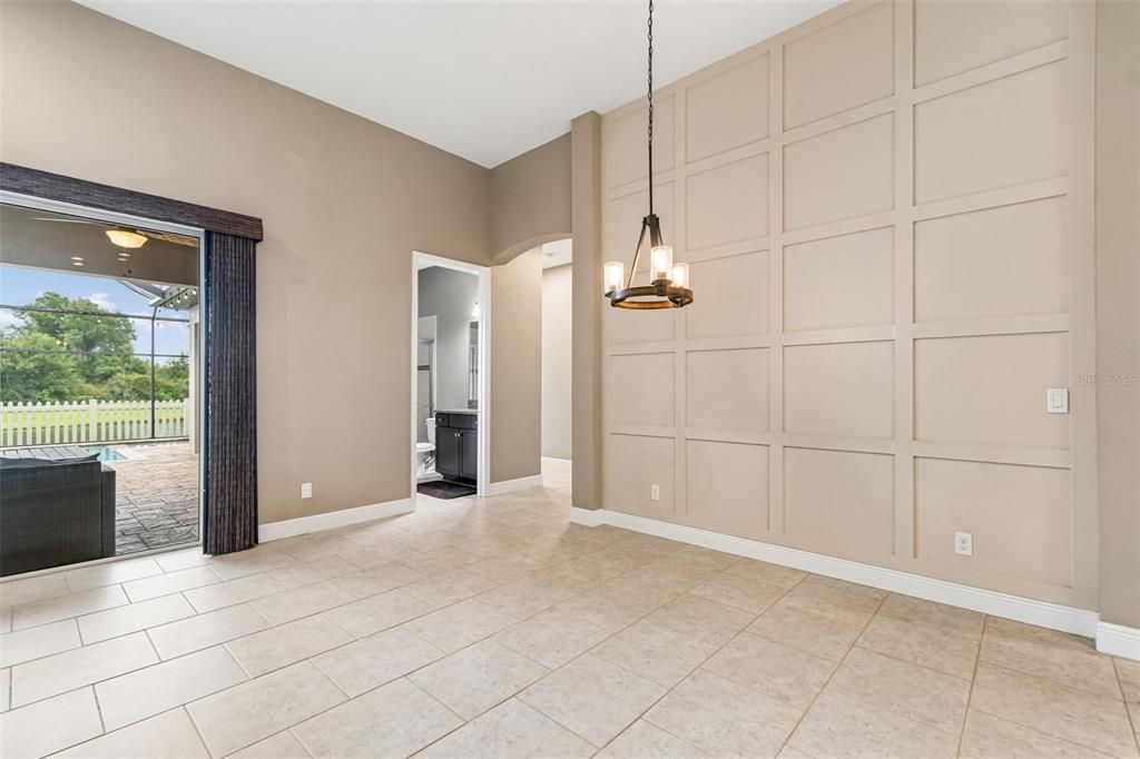 For Sale: $750,000 (4 beds, 3 baths, 3318 Square Feet)