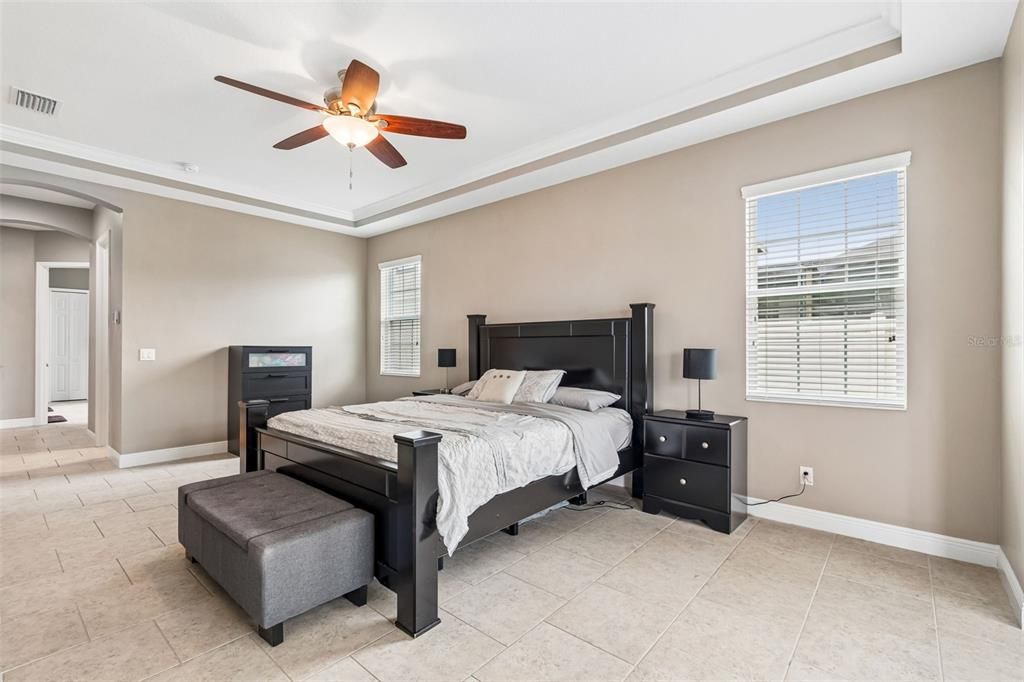 For Sale: $750,000 (4 beds, 3 baths, 3318 Square Feet)
