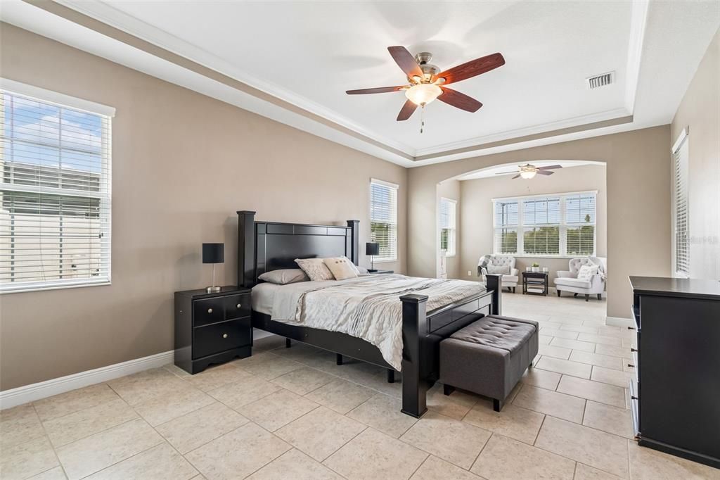 For Sale: $750,000 (4 beds, 3 baths, 3318 Square Feet)