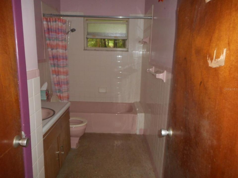 En Venta: $180,000 (3 camas, 2 baños, 1600 Pies cuadrados)