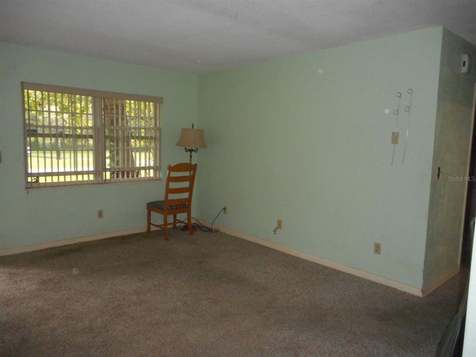 En Venta: $180,000 (3 camas, 2 baños, 1600 Pies cuadrados)