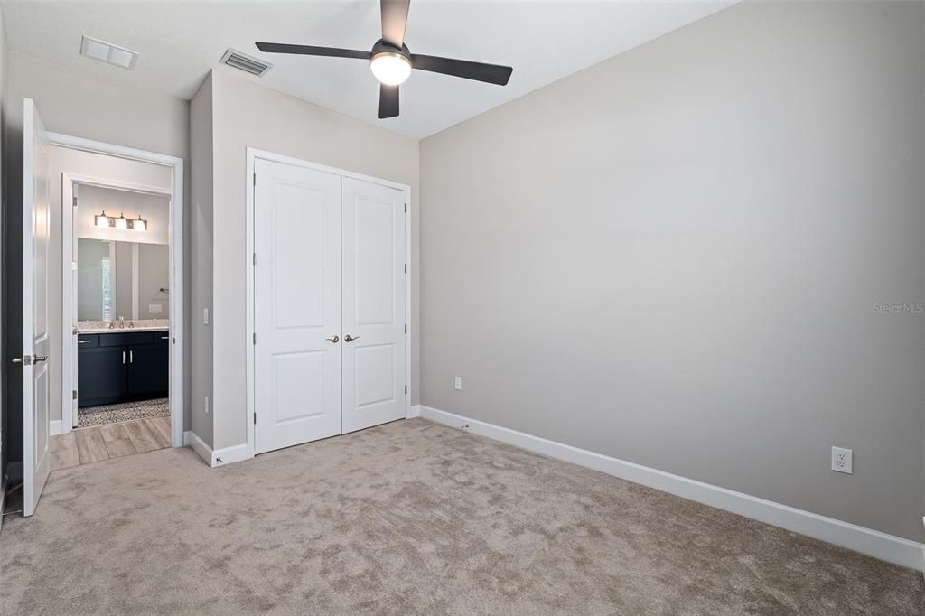 For Sale: $659,000 (4 beds, 2 baths, 3079 Square Feet)
