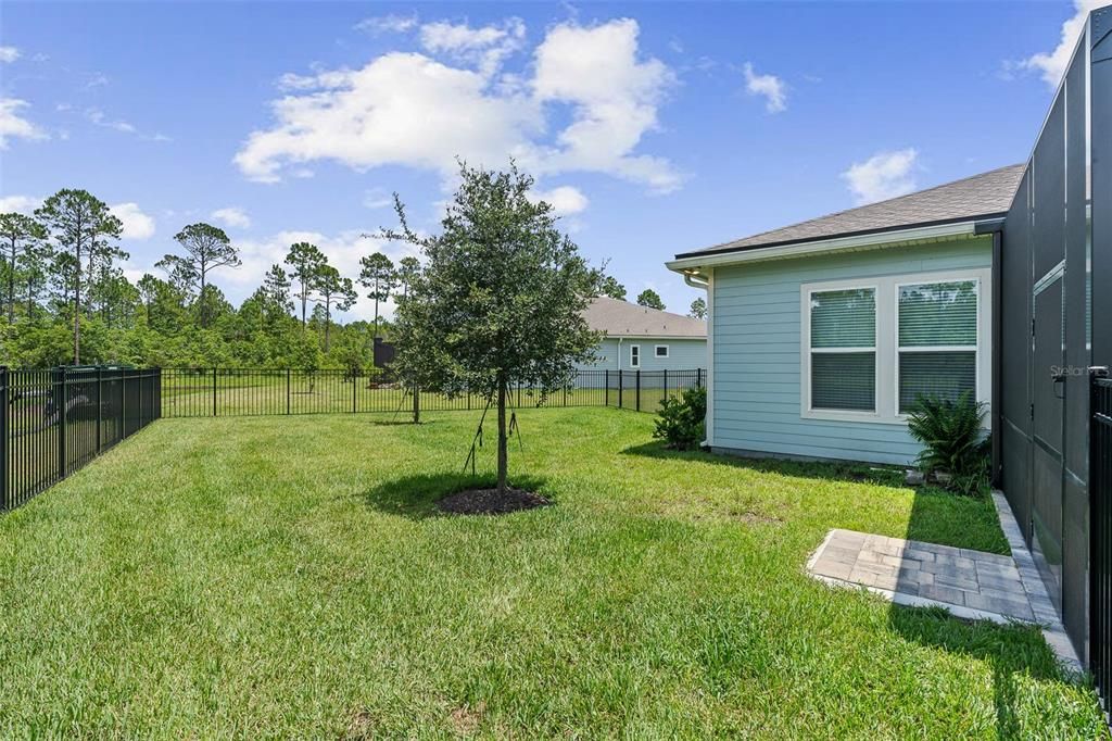 For Sale: $659,000 (4 beds, 2 baths, 3079 Square Feet)
