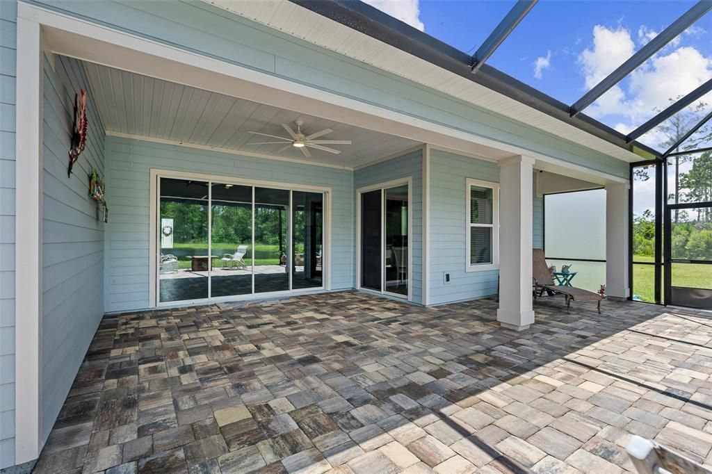 For Sale: $659,000 (4 beds, 2 baths, 3079 Square Feet)